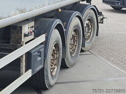 H & W HWDKSK38 ATLAS 145.2 CRANE