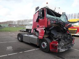 Mercedes-Benz Actros 1942 damaged Tractor unit