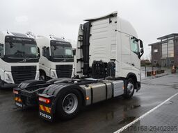 VOLVO FH 460 Globetrotter XL i-Save