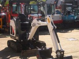 BOBCAT E 17 *2x Löffel* *Verstellfahrwerk* vgl 16 19 20