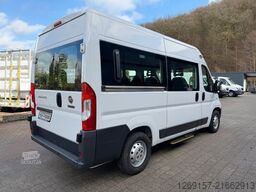 FIAT Ducato 9-Sitze L2H2 Behindertengerecht +Rampe
