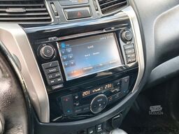 NISSAN Navara NP300 N-Guard Double Cab 4x4