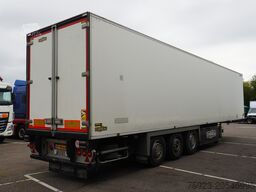 Chereau 3 AXLE FRIGO TRAILER THERMO KING SLX-E 300
