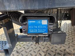 MERCEDES-BENZ Atego 1221 / Ladebordwand / Rückfahrkamera