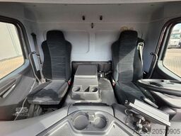 MERCEDES-BENZ Atego 1221 / Ladebordwand / Rückfahrkamera