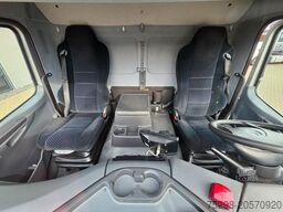 MERCEDES-BENZ Axor 1826 / Ladebordwand / Carrier Supra 1250 Mt