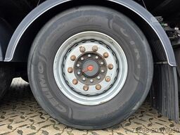 WIELTON NS-3 / Palettenkasten / Liftachse