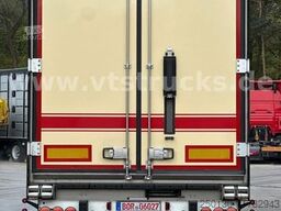 SCHMITZ CARGOBULL AKO18/L 7.35FP60 COOL CarrierVector Kühlanhänger