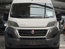 PÖSSL Roadcar 540  Motorradträger Markise TV Allwetter