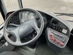 Mercedes-Benz Conecto G