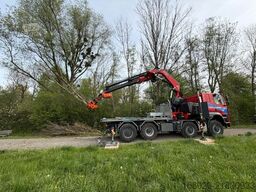 TATRA Phoenix 8x8 mit Fassi F710 + Woodcracker CS590
