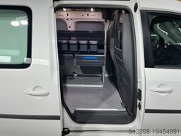 VOLKSWAGEN CADDY MAXI REGALS. TEMP. 4MOTION DACHTRÄ. KLIMA