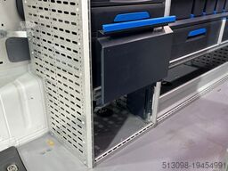 VOLKSWAGEN CADDY MAXI REGALS. TEMP. 4MOTION DACHTRĂ„. KLIMA