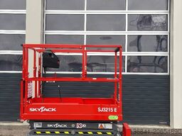 SkyJack SJ 3215 E - 6,44m Elektro Scherenarbeitsbühne