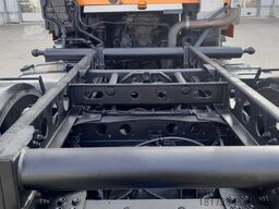 Mercedes-Benz Unimog U 430 mit Jotha Absetzer CombiCon 5018 U