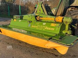 Krone Easy Cut 9140CV und Easy 32Cut CVF inkl. Schwadzusammenführung