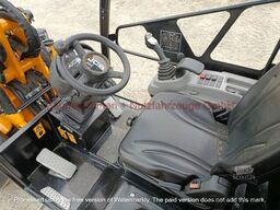 JCB 403 25 PS Canopy Demo
