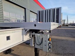 Lecitrailer PLATEAU EXTENSIBLE TWISTLOCKS