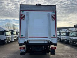 VOLVO FM 370 Kühlkoffer 7,80 m LBW 2 T*THERMOKING