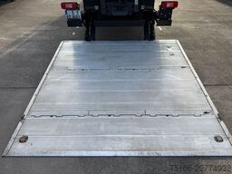 VOLVO FM 370 Kühlkoffer 7,80 m LBW 2 T*THERMOKING