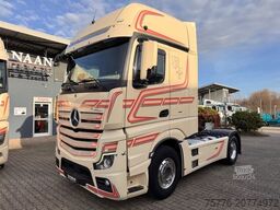 MERCEDES-BENZ Mercedes-Benz 1848 L  Actros 5 GigaSpace