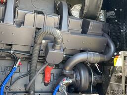 Cummins KTA38-G5 - 1100 kVA Generator 50/60Hz - DPX-18813