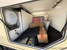 Iveco Daily 4x4 X1A21 Wilde Expeditions Truck D252