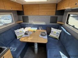 Iveco Daily 4x4 X1A21 Wilde Expeditions Truck D252