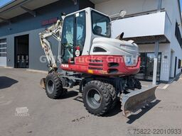 TAKEUCHI TB 295 W / POWERTILT OQ45 / Planierschild