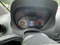 Mercedes-Benz Sprinter III 214 L2H2