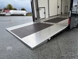 Brian James Race Transporter 6 3-Achser Autotransporter gesc