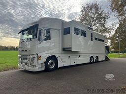 Volvo FH Occasion paardenvrachtwagen Roelofsen specia...