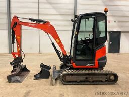 Kubota U 27-4