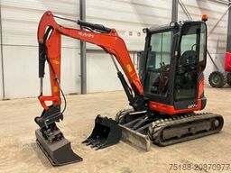 Kubota U 27-4