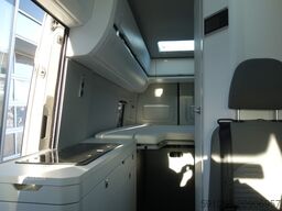 Volkswagen Crafter Grand California 680 4MOT LANG STDHZG/ACC