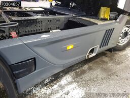 Mercedes Actros 1845 4X2 GigaSpace Retarder MirrorCam Na...