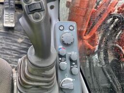 Hitachi ZX250LC-5B Crawler Excavator – Rototilt and 2 Buck