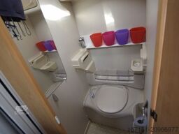 CARAVELAIR Antares Luxe 390 mit Vorzelt