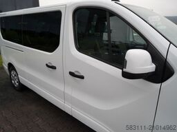 RENAULT TRAFIC III / BUS / 9 MIEJSC / PIERWSZY W?A?CICIE