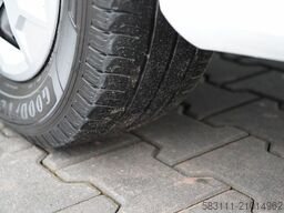 RENAULT TRAFIC III / BUS / 9 MIEJSC / PIERWSZY W?A?CICIE