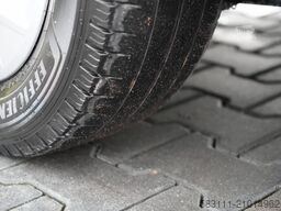 RENAULT TRAFIC III / BUS / 9 MIEJSC / PIERWSZY W?A?CICIE