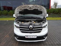 RENAULT TRAFIC III / BUS / 9 MIEJSC / PIERWSZY W?A?CICIE