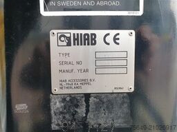 MAN 14.152 F 4x2 BB 14.152 F 4x2 BB mit Kran Hiab 060-2