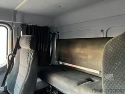 Mercedes-Benz Atego 822 4x2 Atego 822 4x2, Doka mit Kombisitzbank