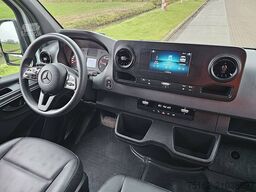 MERCEDES-BENZ SPRINTER 317 L2H2 3.5T-Trekhaak!