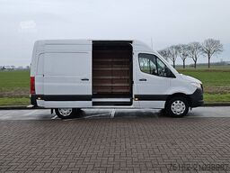 MERCEDES-BENZ SPRINTER 317 L2H2 3.5T-Trekhaak!