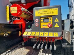 Mercedes-Benz Arocs 3348 K 6x4 Arocs 3348 K 6x4, Kran Fassi F255A.2.24, MultimediaCockpit, Navi, Funk