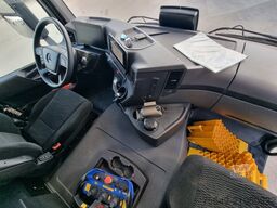 Mercedes-Benz Arocs 3348 K 6x4 Arocs 3348 K 6x4, Kran Fassi F255A.2.24, MultimediaCockpit, Navi, Funk