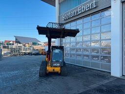 JCB 270T S5 / Deltalader / Forst-Kabinenpanzerung