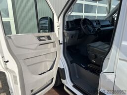 Volkswagen Crafter 35 2.0 TDI L3H3/L2H2 Trekhaak 3500kg tr...
